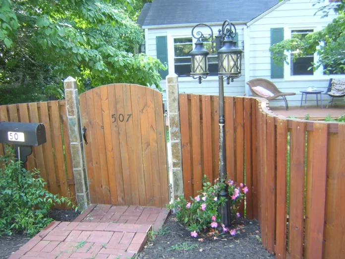 curved fences Birmingham AL